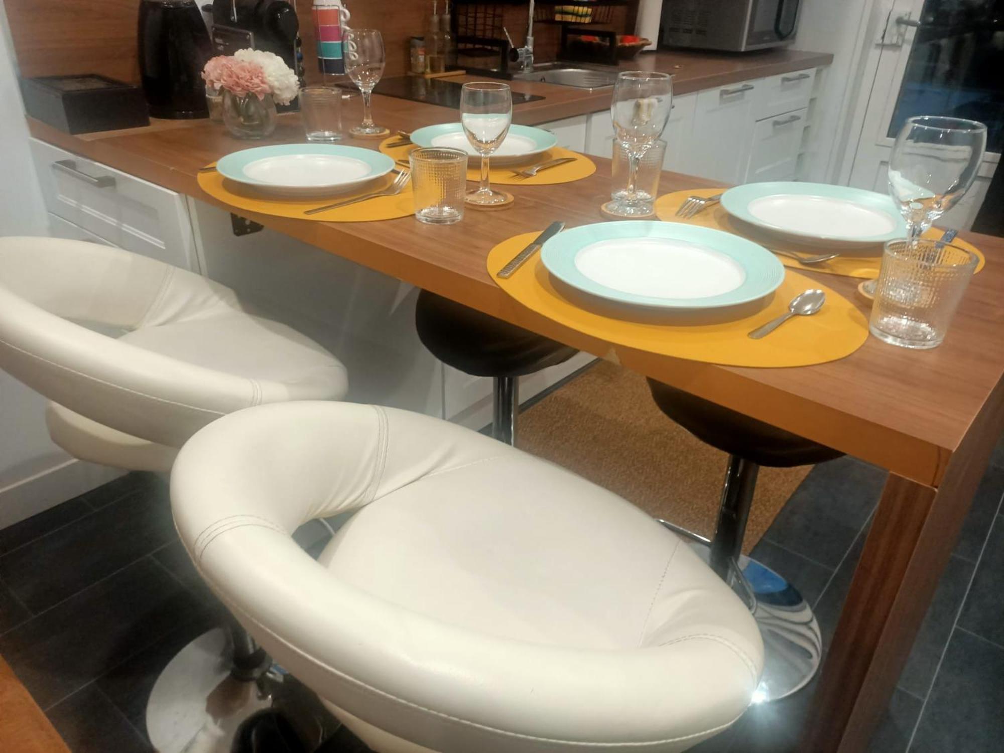 Апартаменти Le Petit Cocon - Parking Prive - Lyon Sud Венісьє Екстер'єр фото